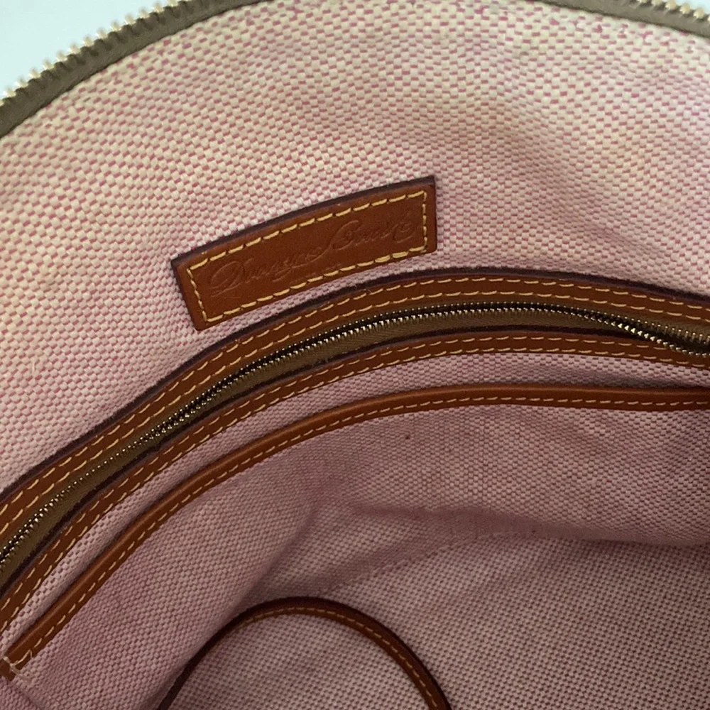 Dooney & Bourke Purse